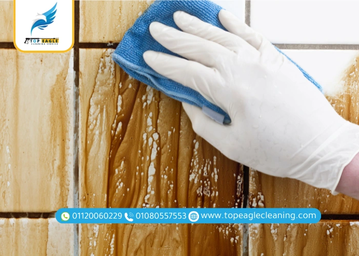 تنظيف الحائط من الدهون